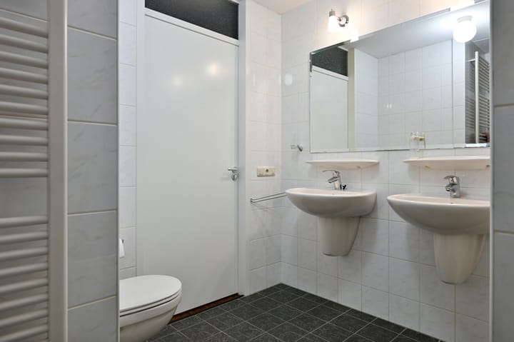 Foto 20 van Stationsplein 37