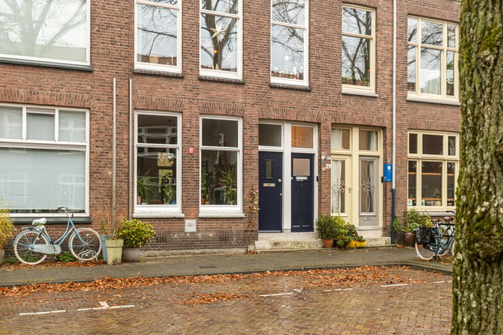 Bekijk foto 4 van Riouwstraat 43