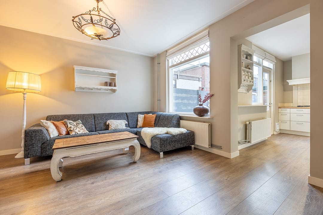 Foto 7 van Van Linschotenstraat 6