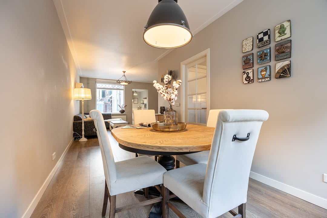 Foto 11 van Van Linschotenstraat 6