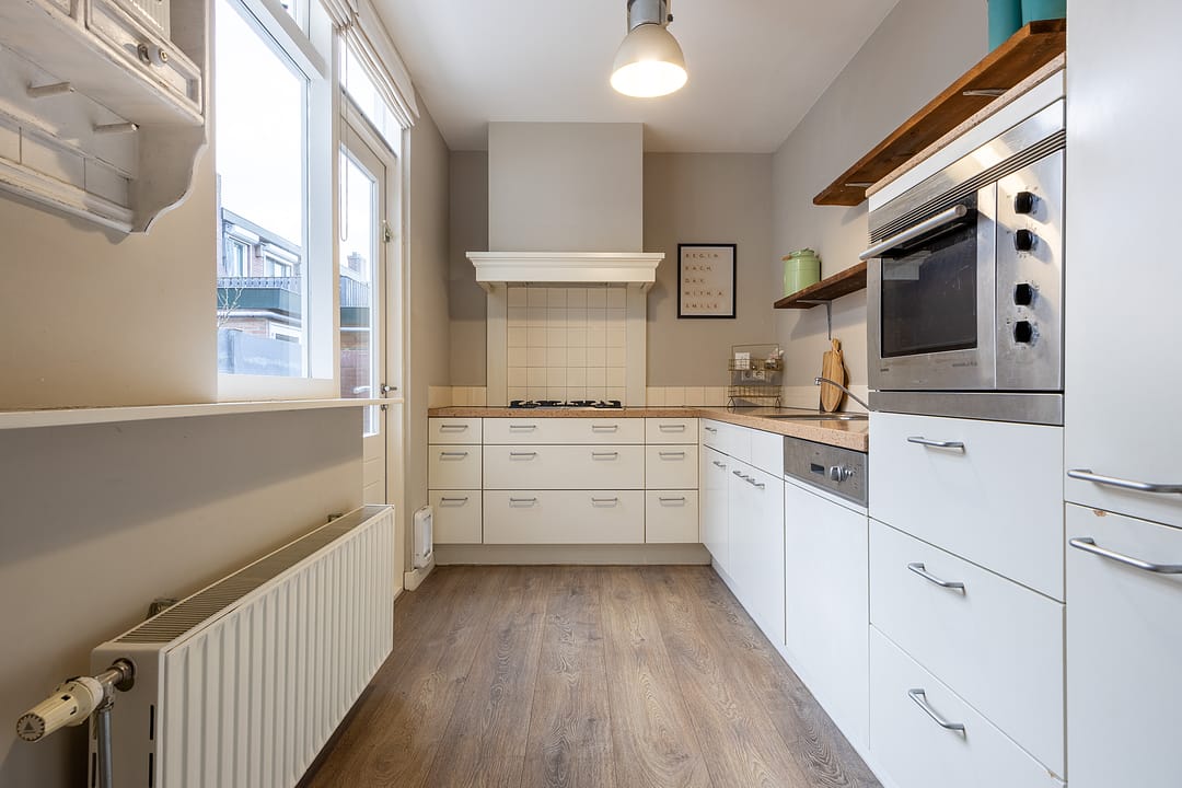 Foto 16 van Van Linschotenstraat 6