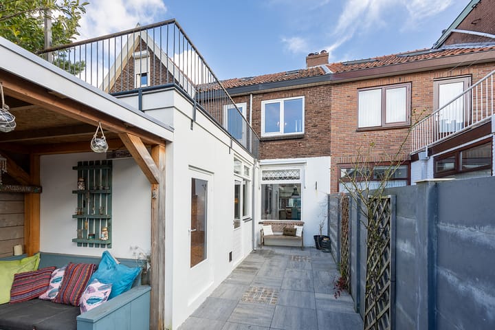 Foto 39 van Van Linschotenstraat 6