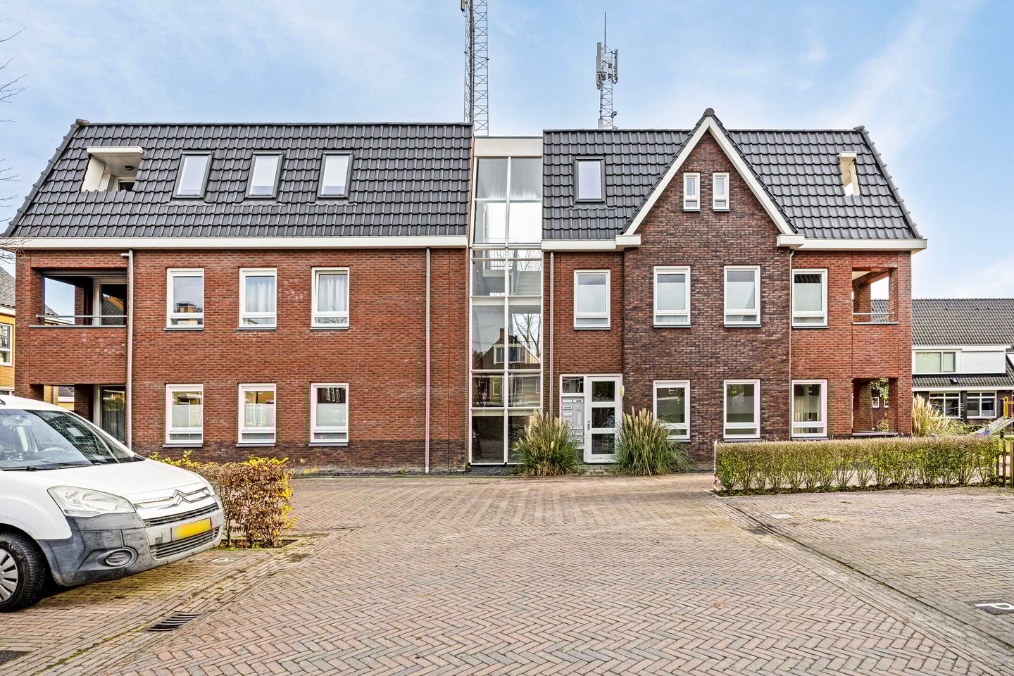 Foto 1 van De Bron 20