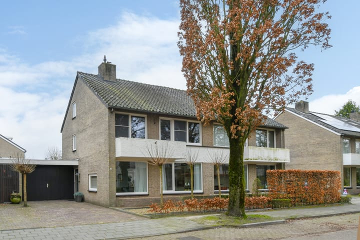 Foto 1 van IJssellaan 17