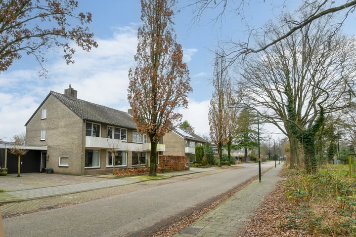 Bekijk foto 2 van IJssellaan 17