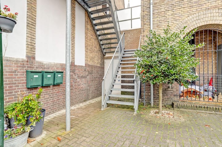 Foto 30 van Clarissenhof 2