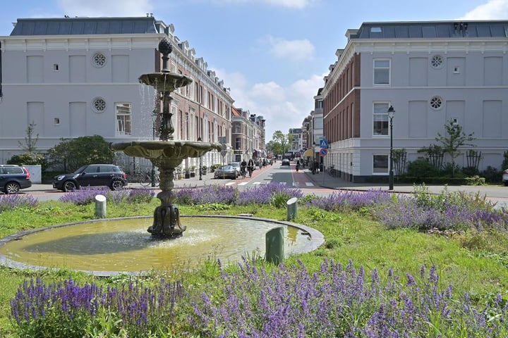 Bekijk foto 45 van Koninginnegracht 77-B