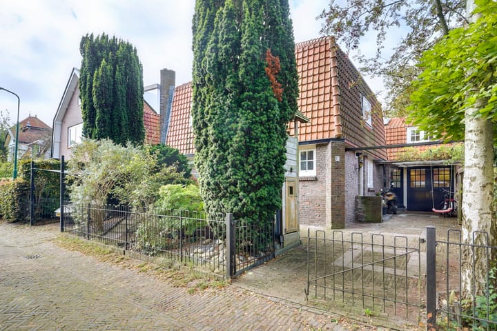 Foto 32 van Beukenlaan 17