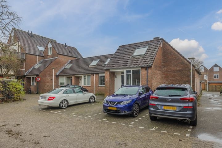 Foto 1 van Molshoefweer 6