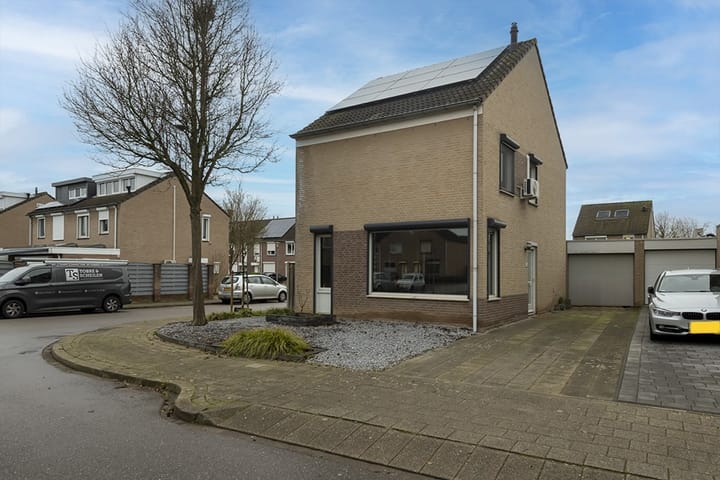 Foto 2 van Jos Klijnenstraat 1