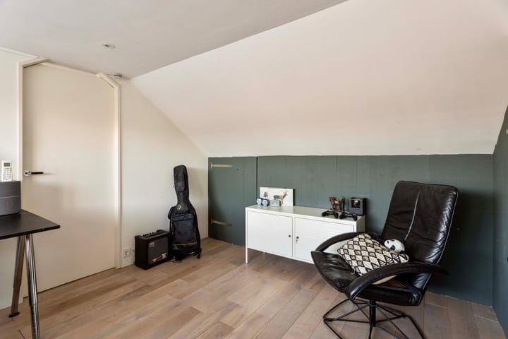 Foto 34 van Troelstrastraat 27