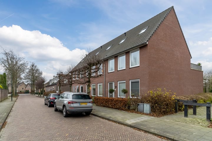 Foto 44 van Elschotseweg 56-02