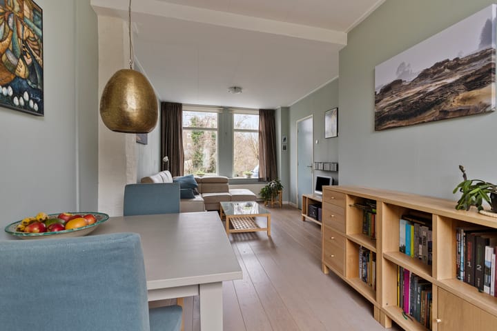 Foto 2 van Vlusch 24