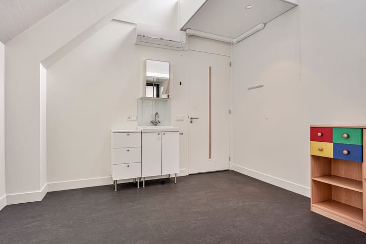 Foto 32 van Dr van Wamelstraat 9