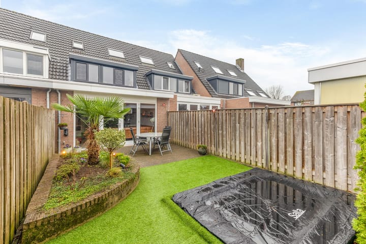 Foto 2 van Teeuwishoek 11