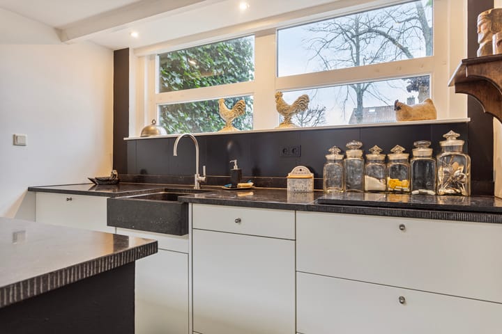 Foto 14 van van Peltlaan 233