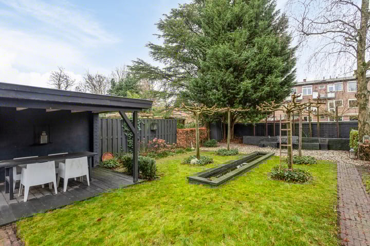 Foto 35 van van Peltlaan 233