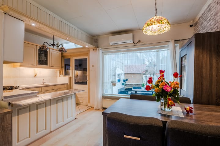 Foto 13 van Seramstraat 2