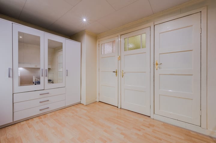 Foto 22 van Seramstraat 2