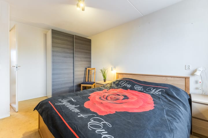 Photo 43 of Faunastraat 77