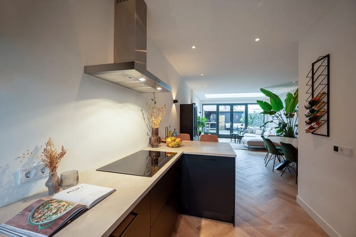 Foto 17 van Trompstraat 174