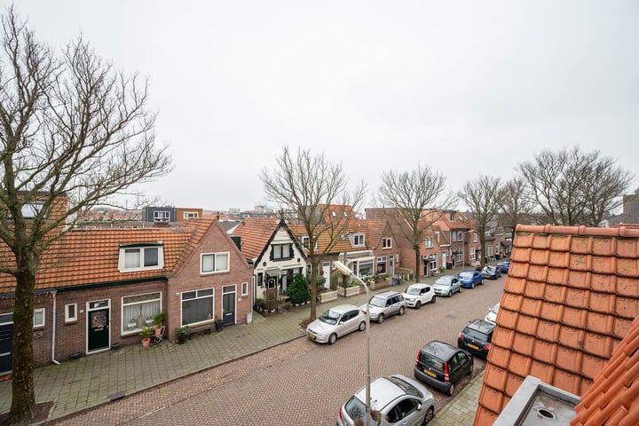 Bekijk foto 35 van Trompstraat 174