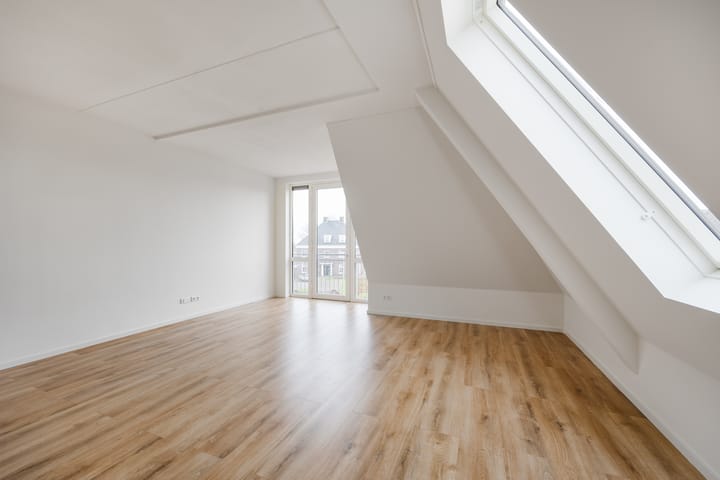 Foto 3 van Molenstraat 27-J