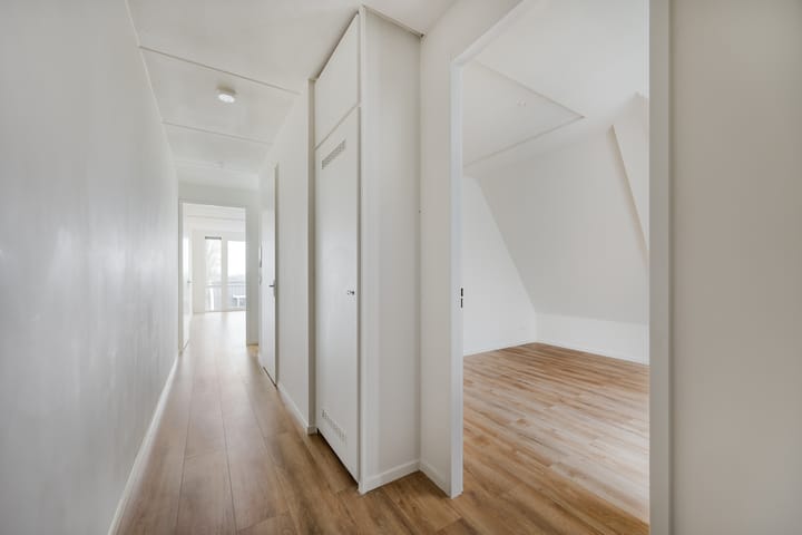 Foto 10 van Molenstraat 27-J