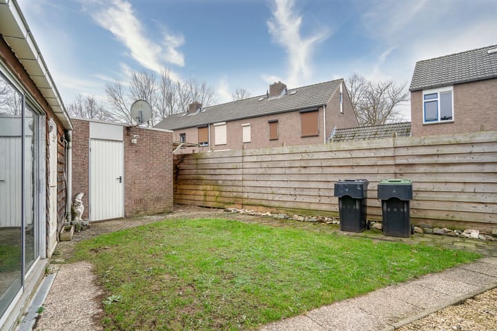 Foto 22 van Sleedoornstraat 44