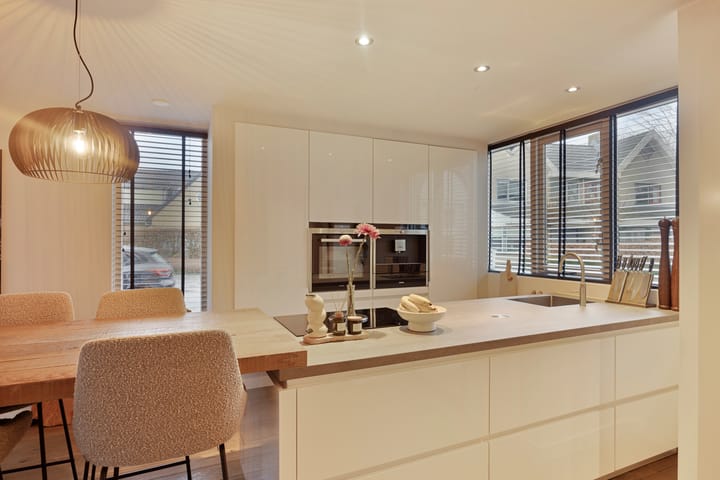 Foto 10 van Weegbree 7