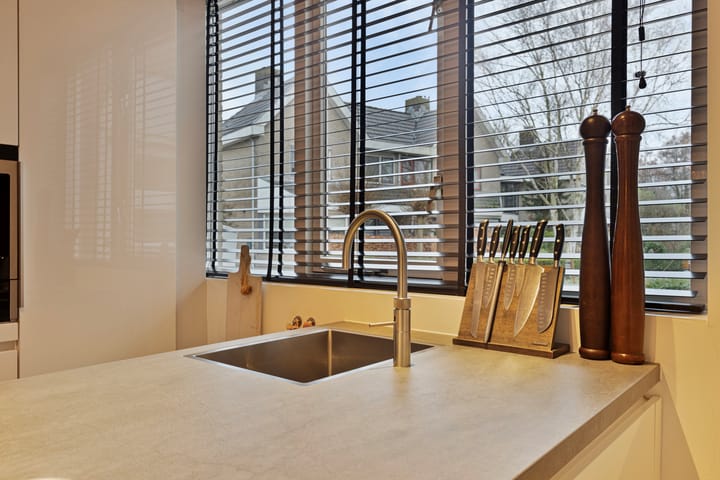 Foto 13 van Weegbree 7