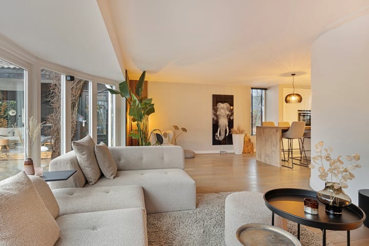 Foto 20 van Weegbree 7