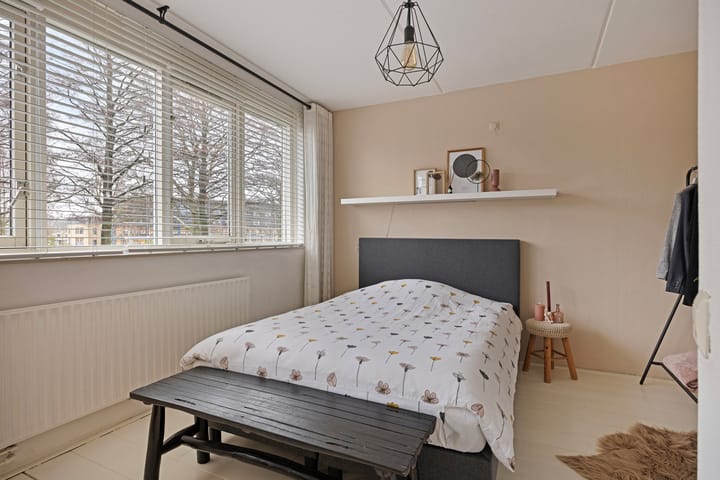 Foto 26 van Weegbree 7