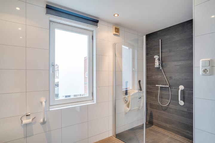 Foto 15 van Maasstraat 33