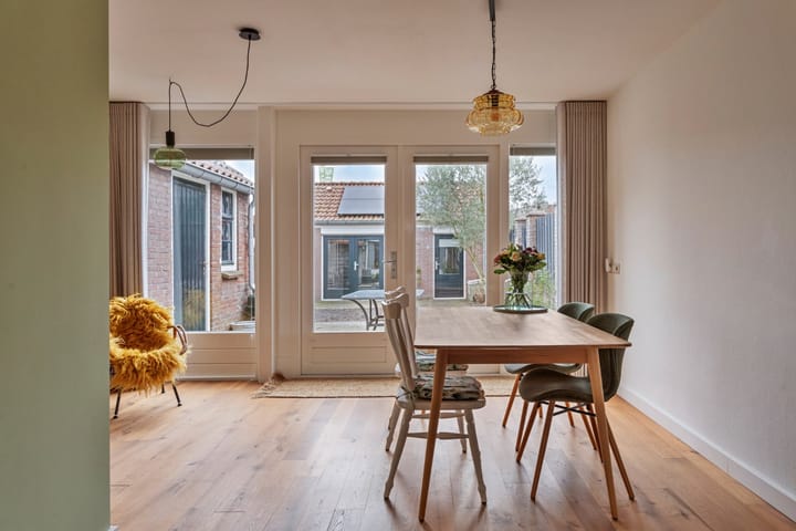 Foto 17 van Wilhelminastraat 2