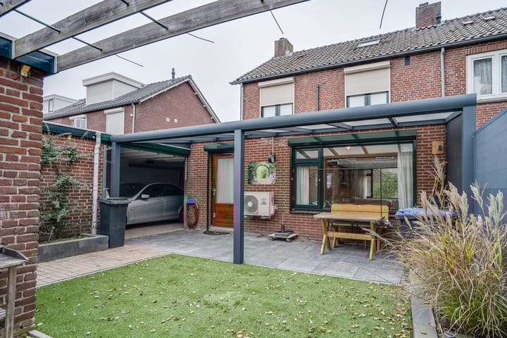 Foto 31 van Maarten van Heemskerkstraat 16