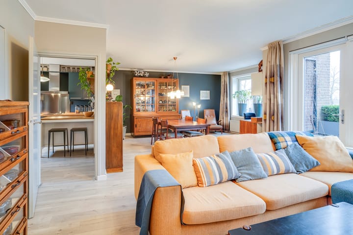 Foto 4 van Chatelainplein 21