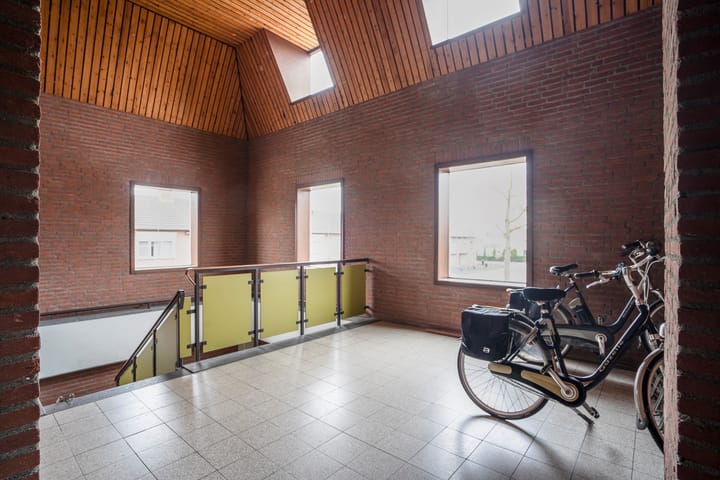 Foto 31 van Chatelainplein 21