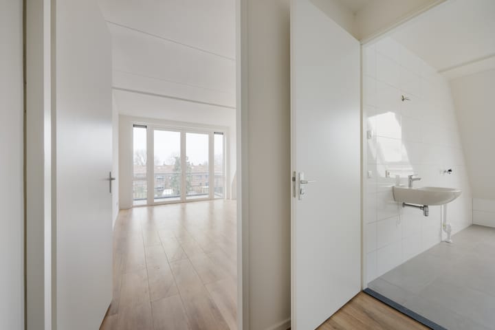 Foto 8 van Molenstraat 27-L