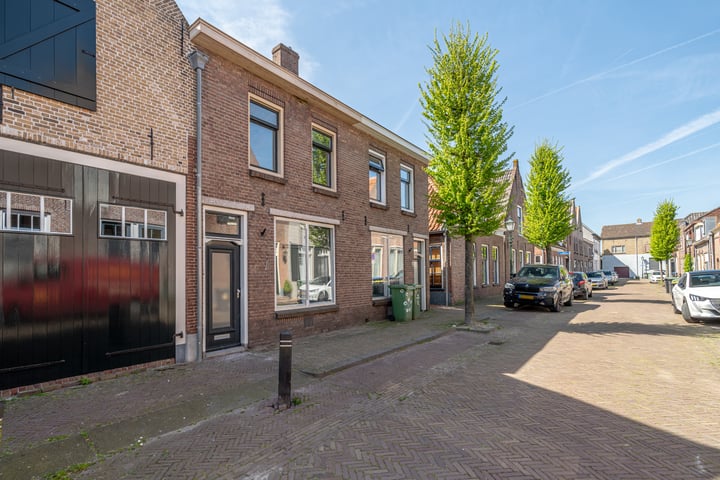 Bekijk foto 30 van Nieuwstraat 13