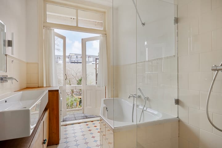 Photo 28 of Bergweg 241-B