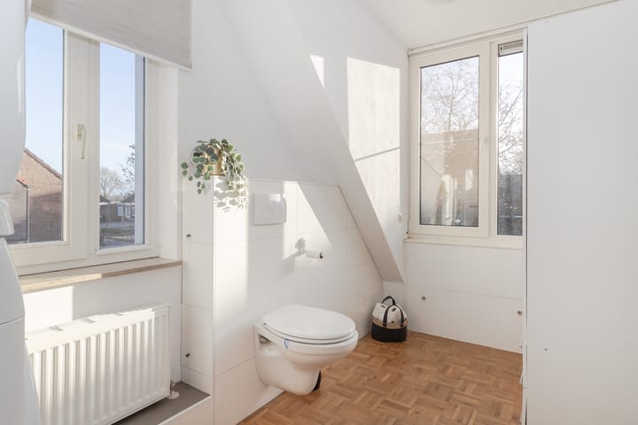 Photo 17 of Kapelaan Wijnensingel 69