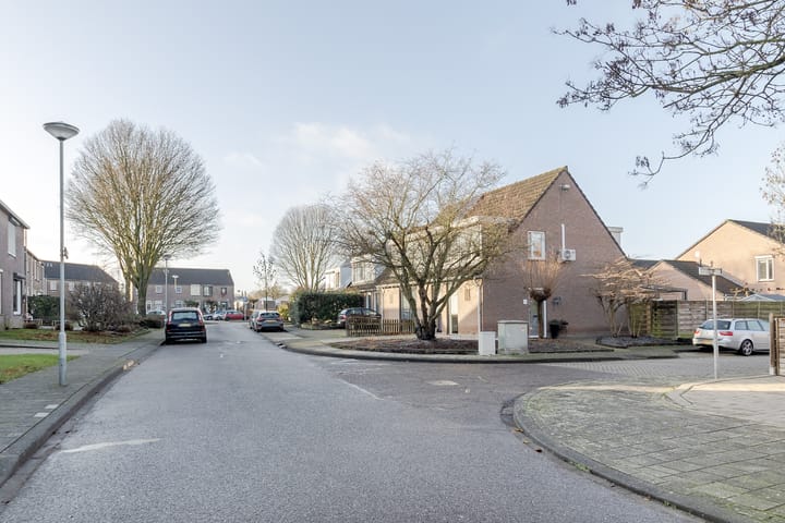 Photo 30 of Kapelaan Wijnensingel 69