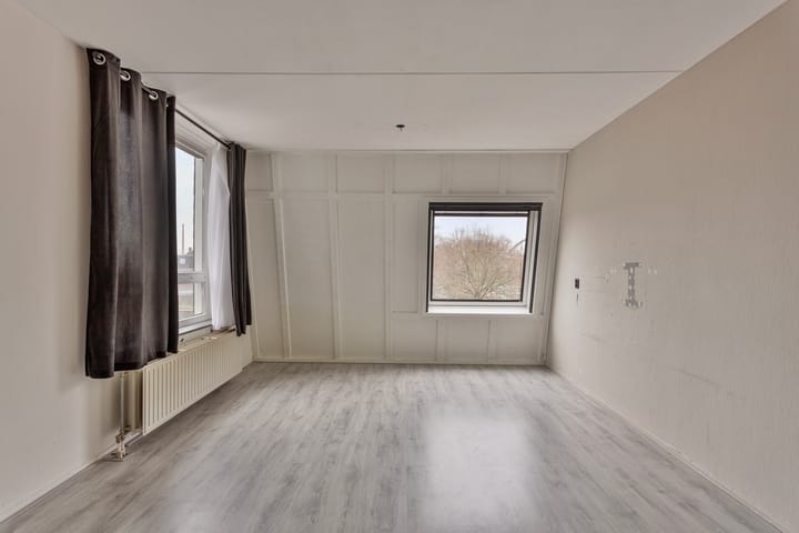 Foto 9 van Industriestraat 180