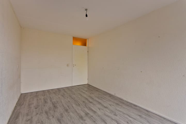 Foto 15 van Industriestraat 180