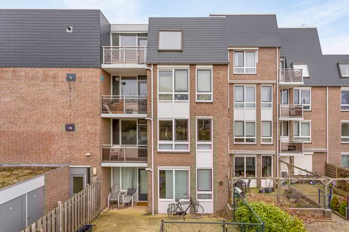 Foto 24 van Industriestraat 180