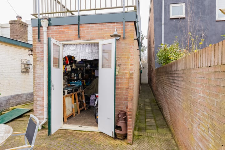 Photo 36 of Grote Hout- of Koningsweg 60