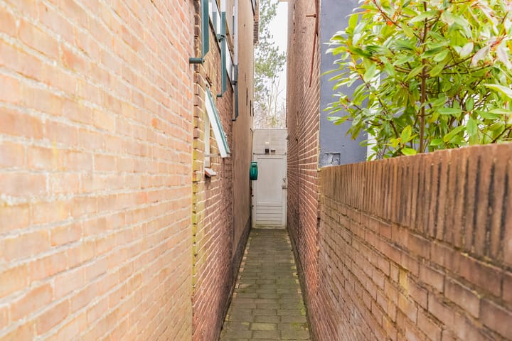 Photo 39 of Grote Hout- of Koningsweg 60