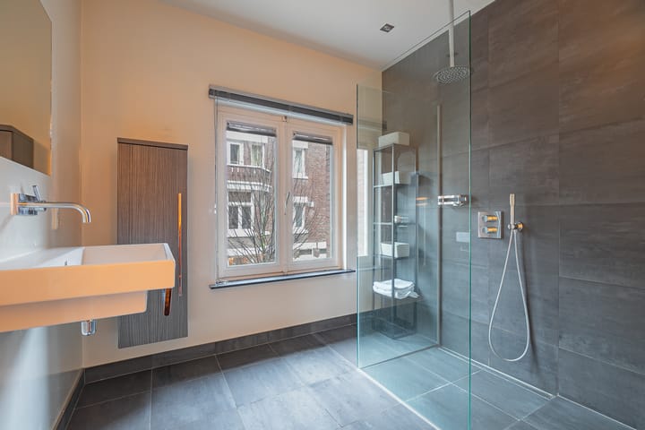 Foto 14 van Joseph Hollmanstraat 16-B