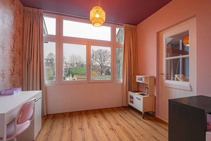 Bekijk foto 18 van Joseph Hollmanstraat 16-B